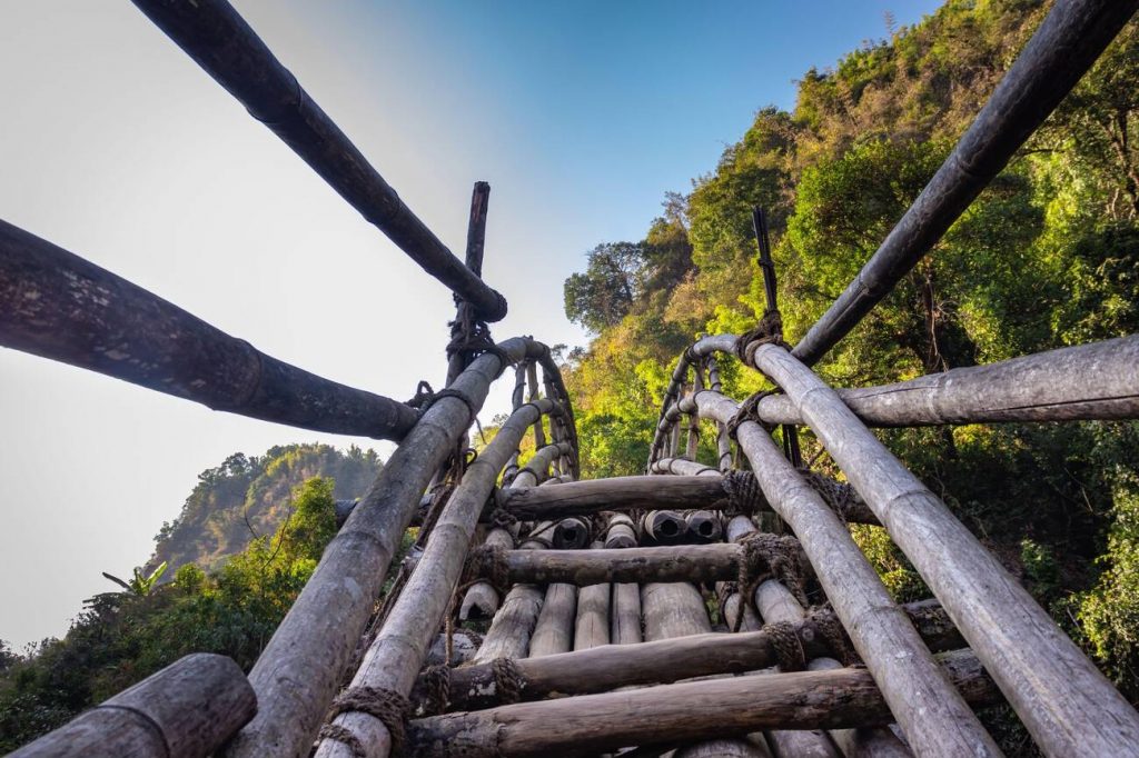 Mawryngkhang trek