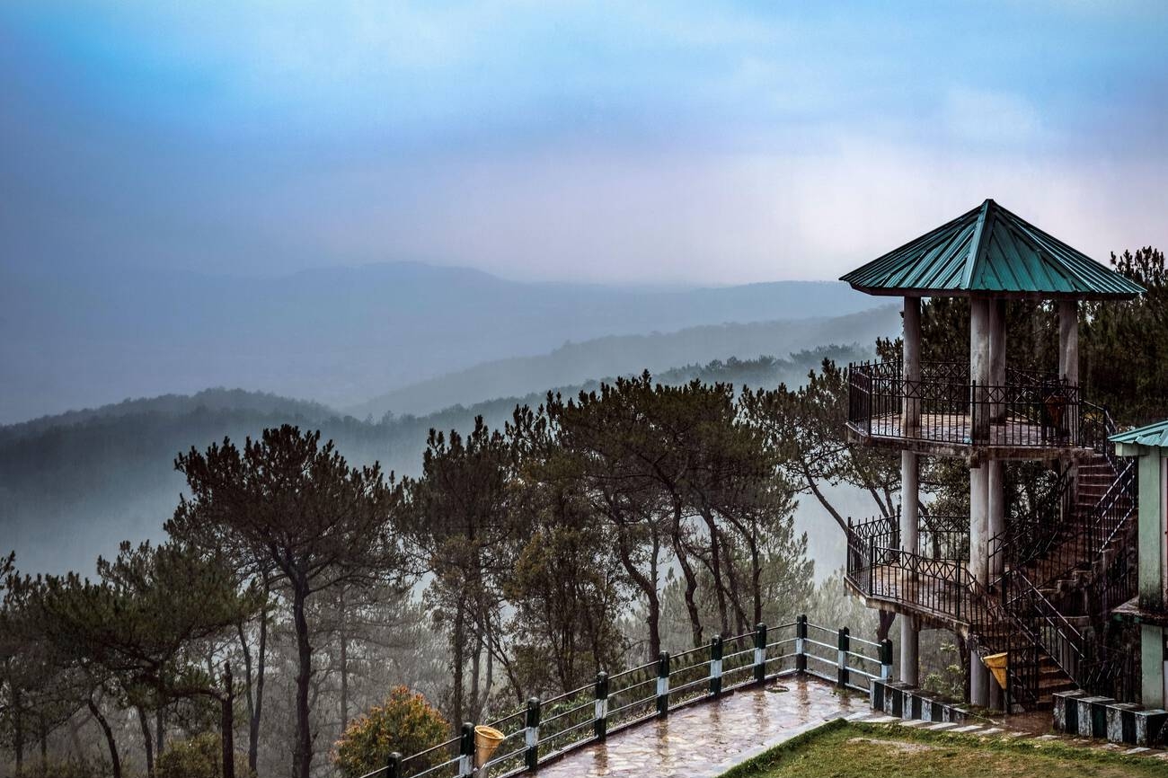 19 Enchanting Hotspots: Unveiling Shillong Tourist Places!